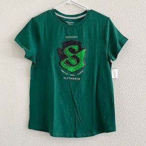 NWT Universal Studios Harry Potter Slytherin Green Reversible Sequin Top Size M